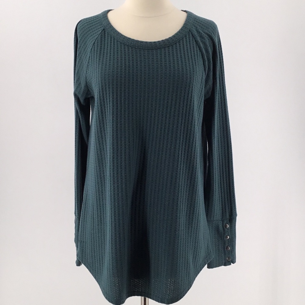 Chaser Green Long Sleeve Waffle Thermal Sweater Top Style: 1047160